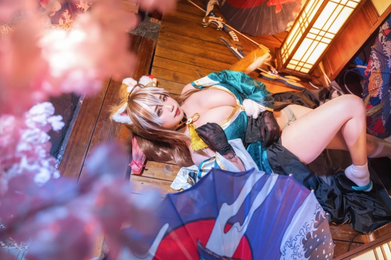 贞子蜜桃《原神 希娜小姐》主题写真：19张全套美图
