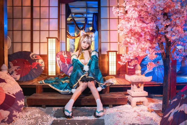 贞子蜜桃《原神 希娜小姐》主题写真：19张全套美图