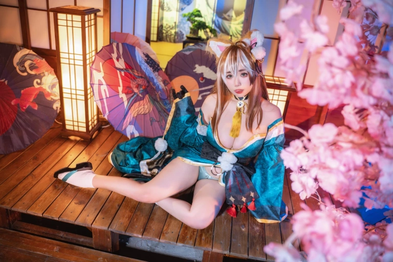 贞子蜜桃《原神 希娜小姐》主题写真：19张全套美图