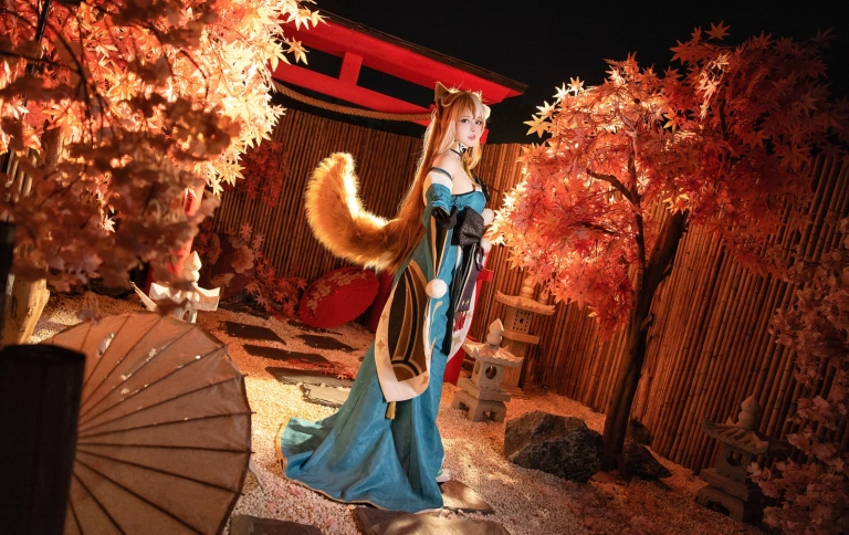 凛子酱《希娜小姐》主题写真：21张全套美图