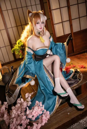 凛子酱《希娜小姐》主题写真：21张全套美图