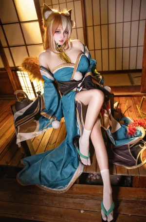 凛子酱《希娜小姐》主题写真：21张全套美图