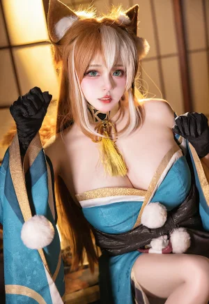 凛子酱《希娜小姐》主题写真：21张全套美图