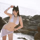 是本末末《爱宕泳装》主题写真：23张全套美图