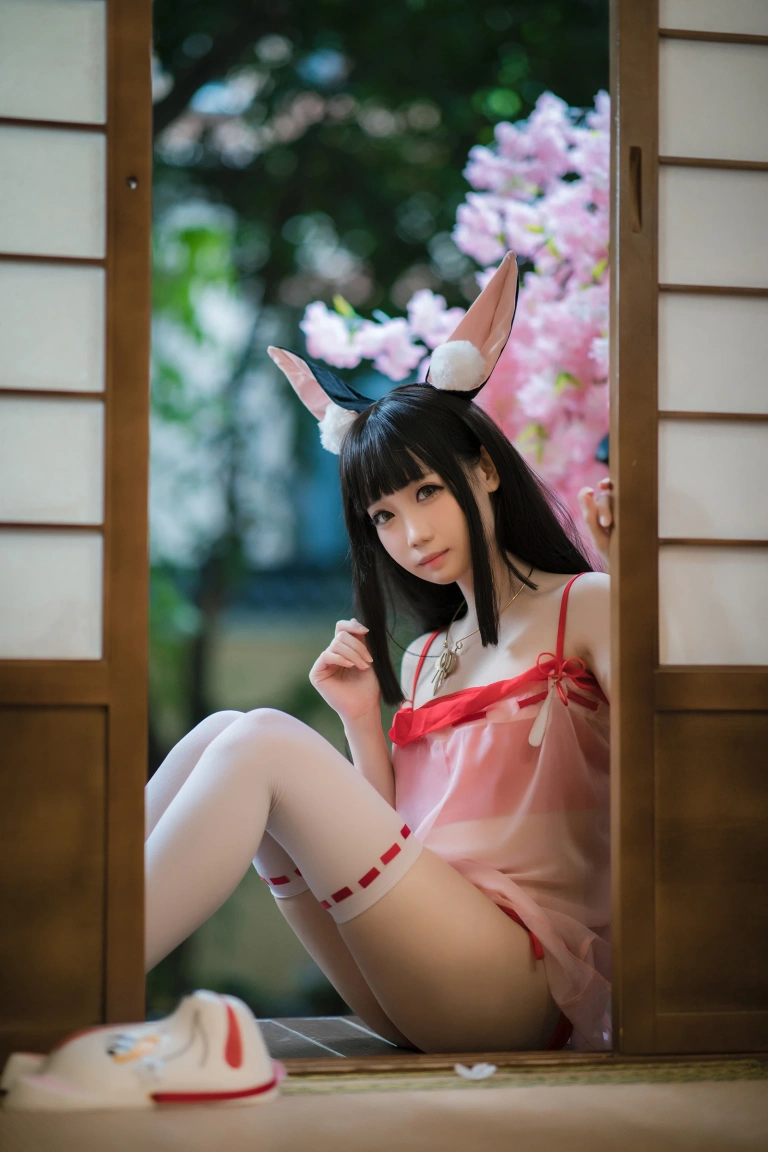 焖焖碳《碧蓝航线 長門睡衣》主题写真：27张全套美图