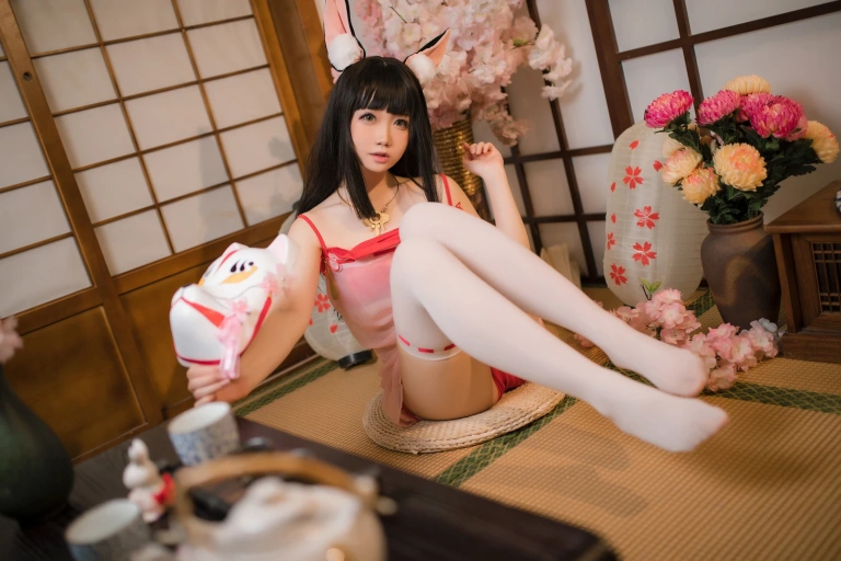 焖焖碳《碧蓝航线 長門睡衣》主题写真：27张全套美图