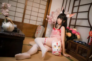 焖焖碳《碧蓝航线 長門睡衣》主题写真：27张全套美图