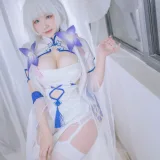 阿半今天很开心《光辉旗袍》主题写真：33张全套美图