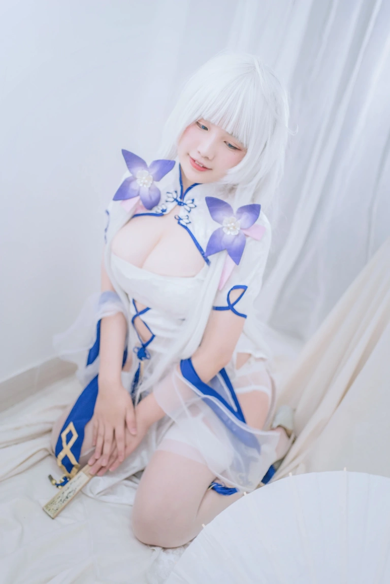 阿半今天很开心《光辉旗袍》主题写真：33张全套美图