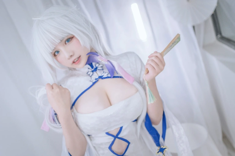 阿半今天很开心《光辉旗袍》主题写真：33张全套美图