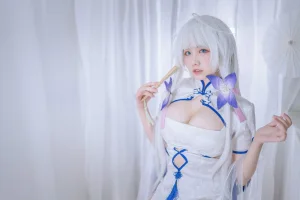 阿半今天很开心《光辉旗袍》主题写真：33张全套美图