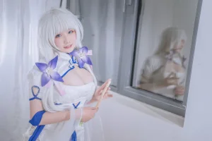 阿半今天很开心《光辉旗袍》主题写真：33张全套美图