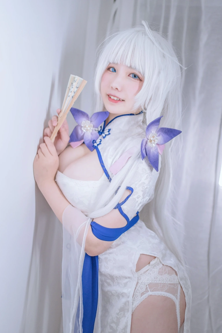 阿半今天很开心《光辉旗袍》主题写真：33张全套美图