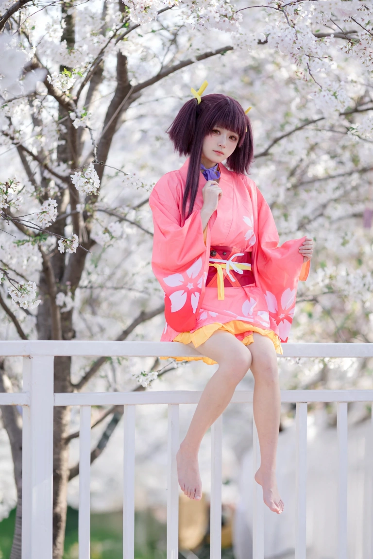 九柒喵《甲铁城的卡巴内瑞 无名和服》主题写真：34张全套美图