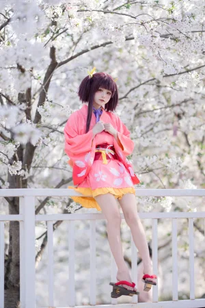 九柒喵《甲铁城的卡巴内瑞 无名和服》主题写真：34张全套美图