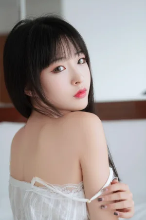 清水由乃《夏日清凉》主题写真：41张全套美图