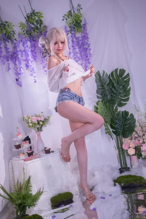 星黛鹿鹿《罩纱豹纹泳装》主题写真：41张全套美图