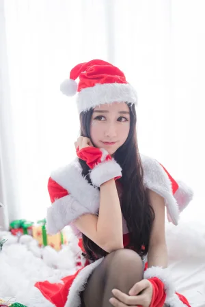 木棉棉《圣诞老人和驯鹿酱》主题写真：46张全套美图