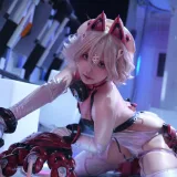 小和甜酒《交错战线 绯俐》主题写真：47张全套美图，含2个视频