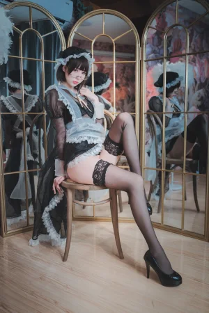 西园寺南歌《透明女仆》主题写真：50张全套美图，含2个视频