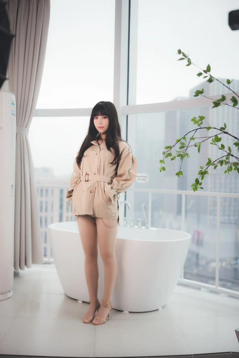 汪知子《风衣》主题写真：52张全套美图