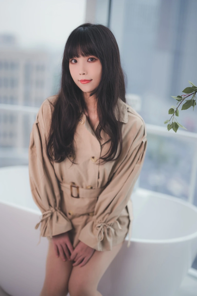 汪知子《风衣》主题写真：52张全套美图