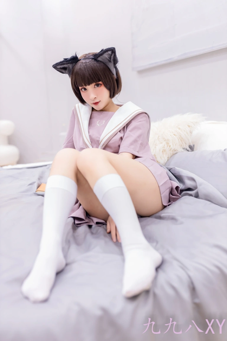 九九八《大灰狼》主题写真：53张全套美图