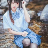 桜桃喵《河边死库水》主题写真：75张全套美图
