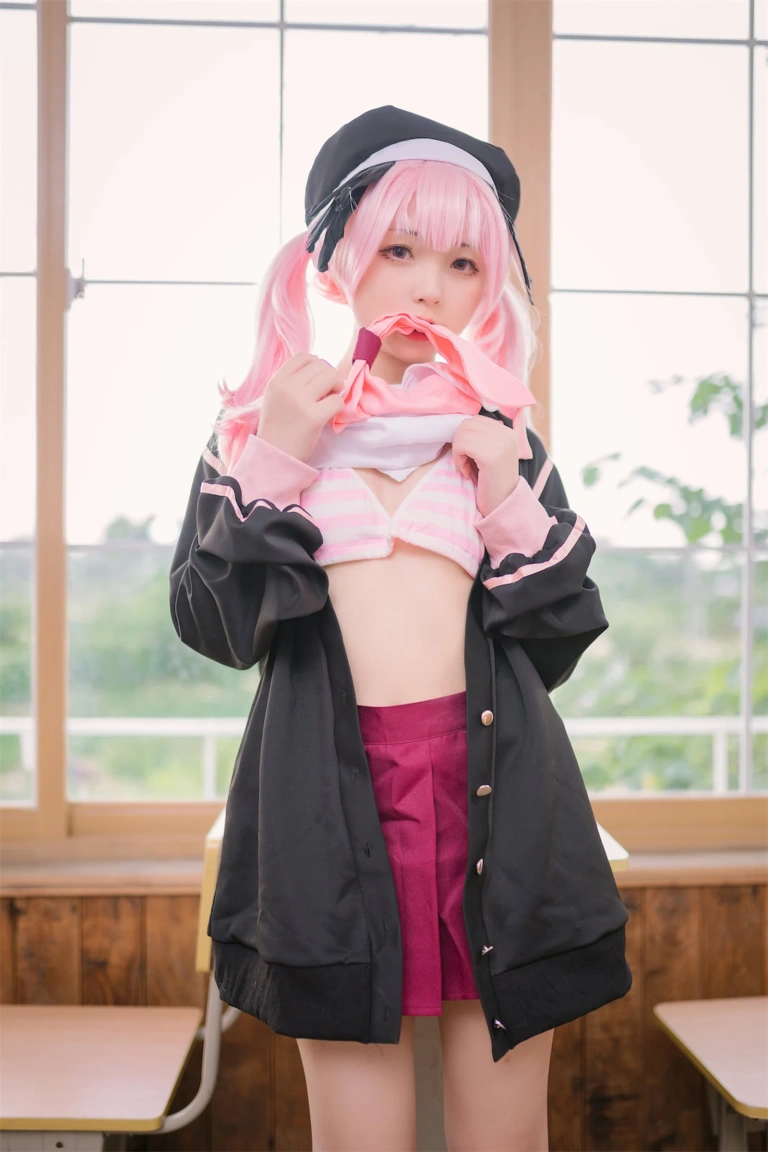 花铃《下江小春》主题写真：99张全套美图