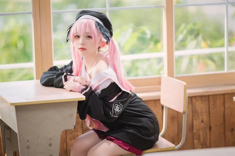 花铃《下江小春》主题写真：99张全套美图