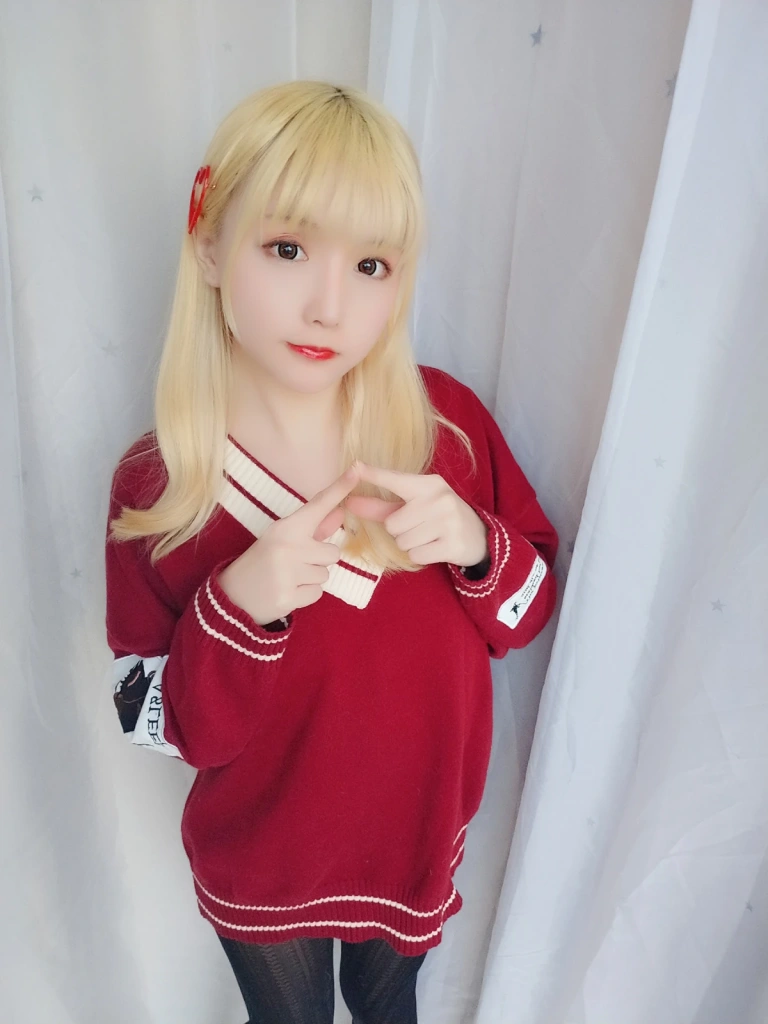 星之迟迟《VOL.8 玫瑰月光包》主题写真：72张全套美图