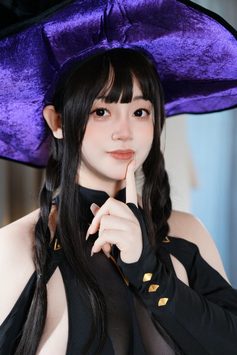 一只毛毛帽《毛毛帽 NO.009 – 魔女之夜》主题写真：105张全套美图，含2个视频
