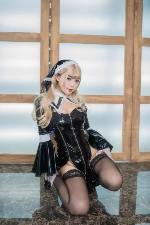 白烨《修女》主题写真：108张全套美图