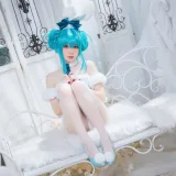 焖焖碳《初音兔女郎》主题写真：20张全套美图