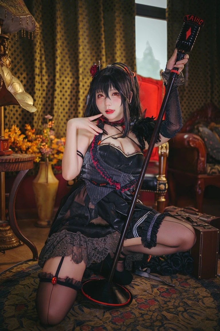 是一只熊仔《碧蓝航线 大凤》主题写真：25张全套美图