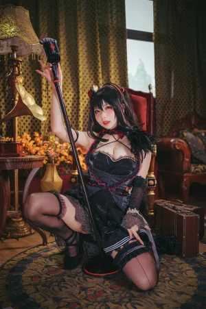 是一只熊仔《碧蓝航线 大凤》主题写真：25张全套美图