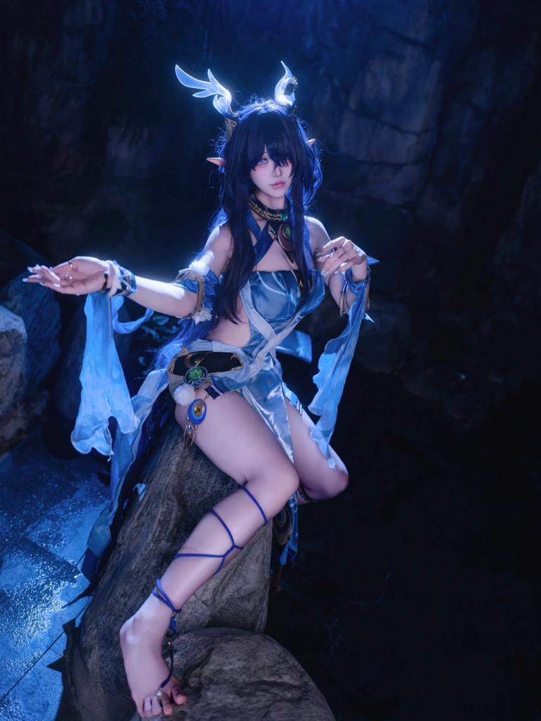 前野太太《原神 菈乌玛》主题写真：27张全套美图