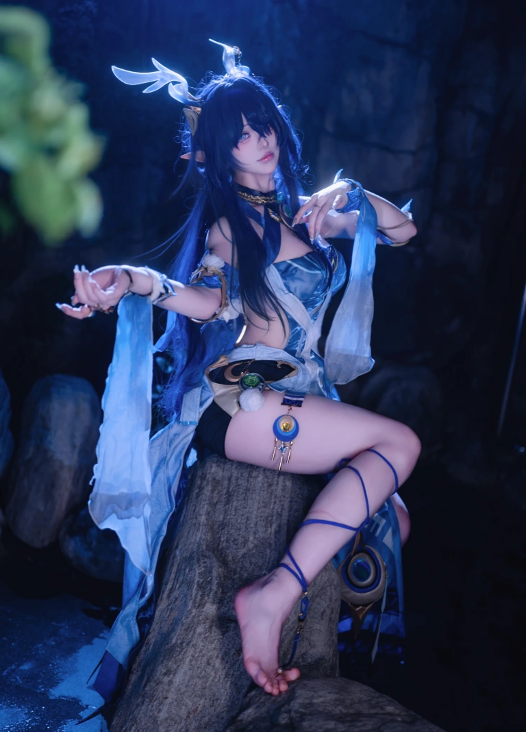 前野太太《原神 菈乌玛》主题写真：27张全套美图