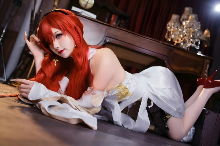 双木扶苏《崩坏·星穹铁道 姬子》主题写真：30张全套美图