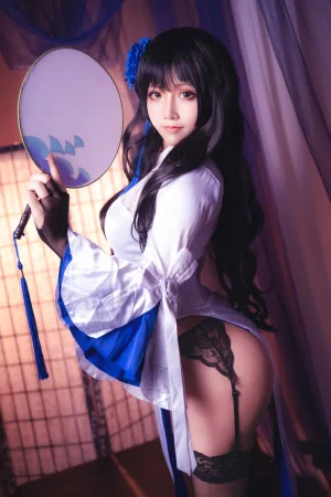 抱走莫子《玉玲珑旗袍》主题写真：30张全套美图