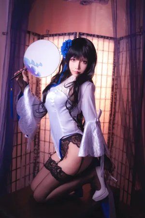 抱走莫子《玉玲珑旗袍》主题写真：30张全套美图