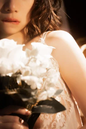 清青琴玖《眼里的星光》主题写真：32张全套美图
