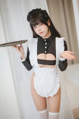 三無人型《高叉女仆》主题写真：42张全套美图