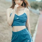 桃良阿宅《晨跑》主题写真：44张全套美图