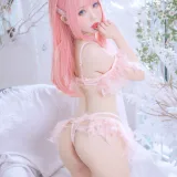 仙女月《粉色内衣》主题写真：50张全套美图