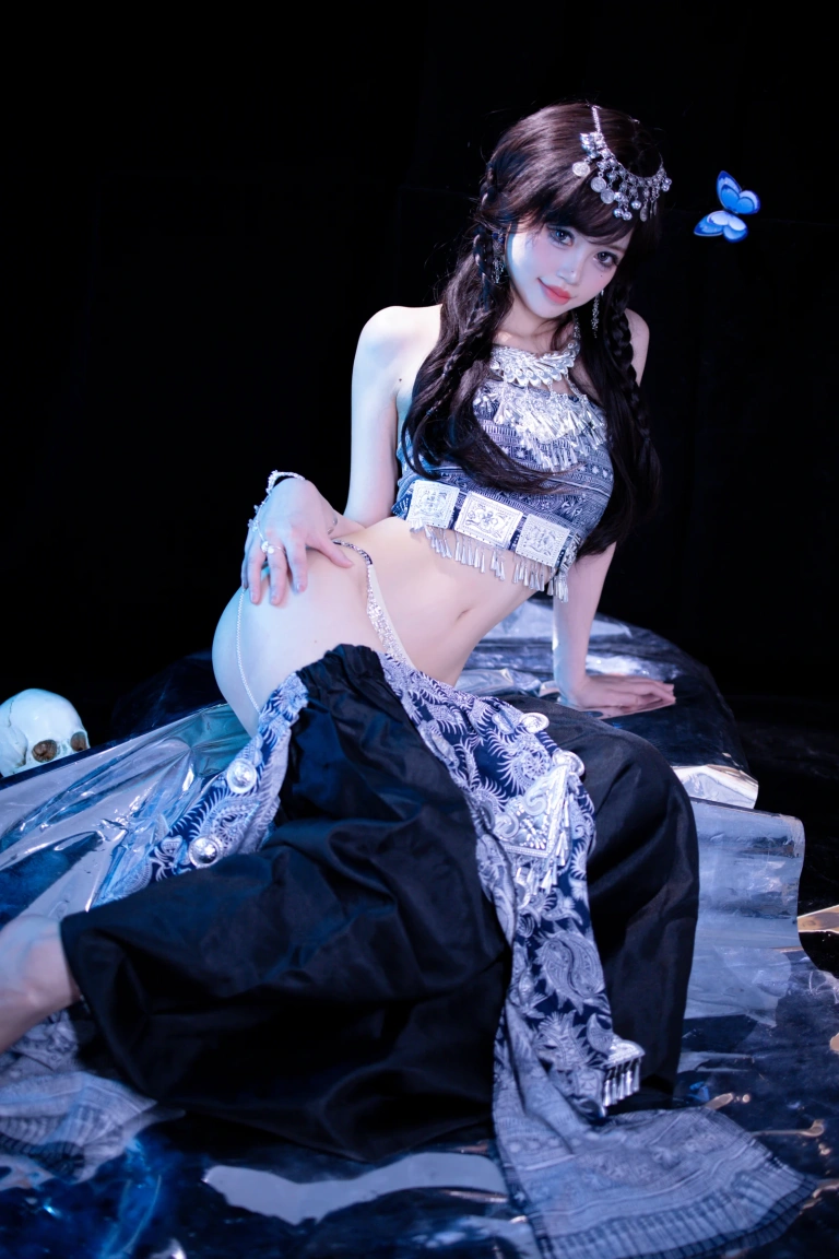星黛鹿鹿《苗疆蓝蝶》主题写真：52张全套美图