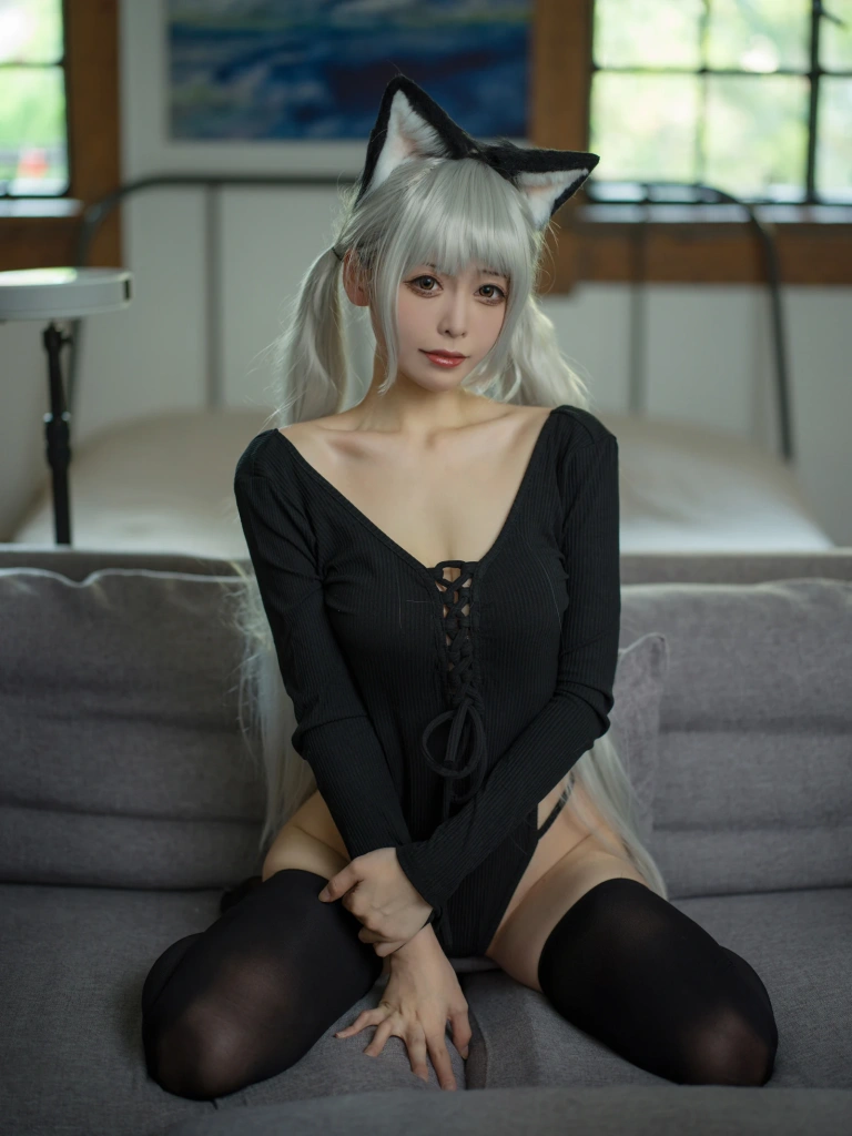 樱岛嗷一《黑猫针织衫连体衣》主题写真：57张全套美图，含1个视频