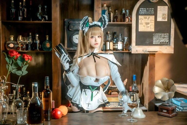 古阿扎《交错战线 布尔特根》主题写真：71张全套美图