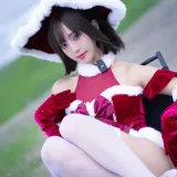 三水子《圣诞小裙子》主题写真：72张全套美图