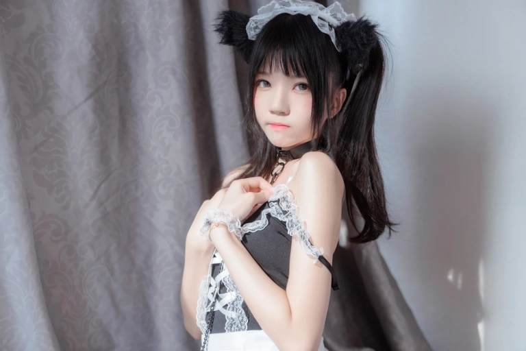 桜桃喵《黑猫妹抖》主题写真：79张全套美图